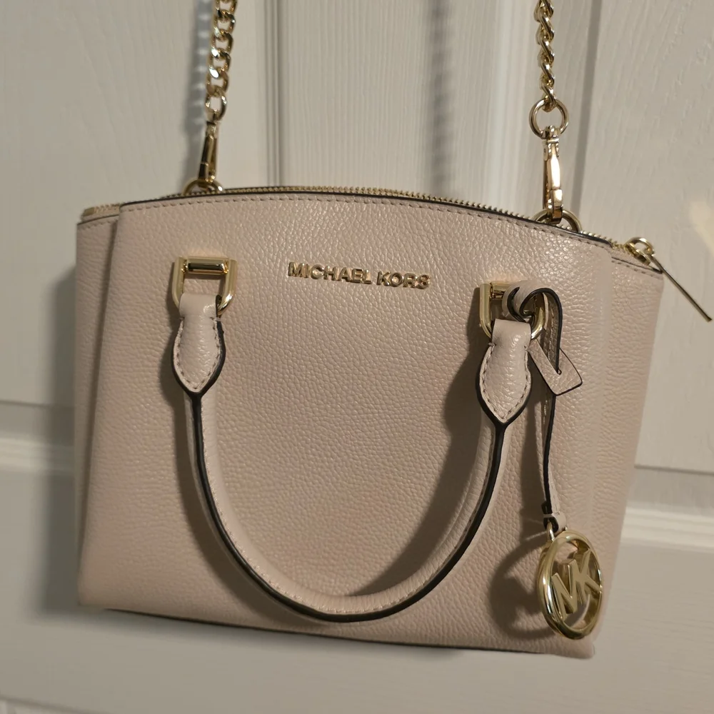 Michael Kors Maxine Small Pebbled Leather Satchel - Picture 2 of 3